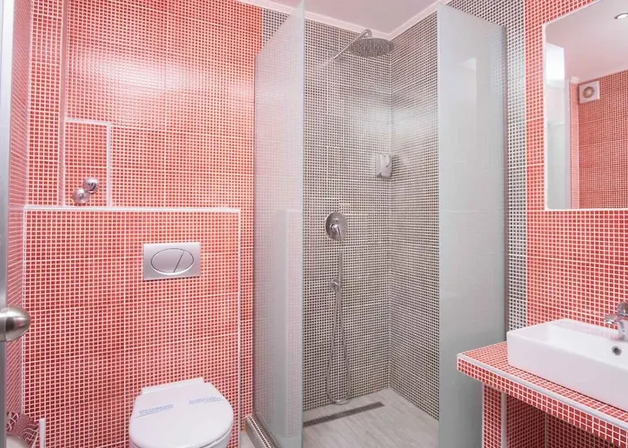 Atoli * Skála Marión